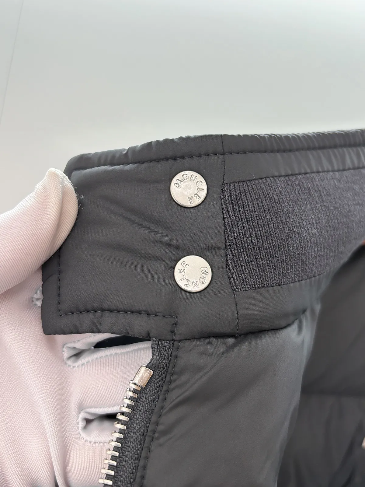 MOC 26FW New Arrival ， ！ ， ， ！ ， 、 ， ！ ， ！ ， ！ Logo 、 ， Quality ！ ， ！ Gray ， ， ！ 90 ， ， ！ ， ， ！ ， ！ ， ， ， ！ ， ！ ， ， Quality ！ ， ， ！Black/Beige/Gray， ！Size：1-4 1 ： 48cm- 114cm- 64cm- 66cm 2 ： 49cm- 118cm- 65cm- 67cm 3 ： 50cm- 122cm- 66cm- 68cm 4 ： 51cm- 126cm- 67cm- 69cm Size ： 174-140 ， 2 ！ 130 1 ，130-145 2 ，145-162 3 ，162-180 4 ！